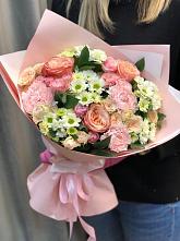 Букет цветов из:  Гвоздики, Розы и Хризантемы #REPLACE_PRED# Кизильское